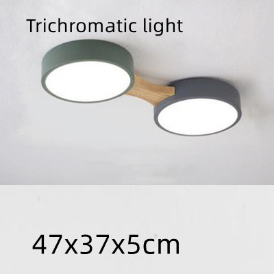 Trichromatic light