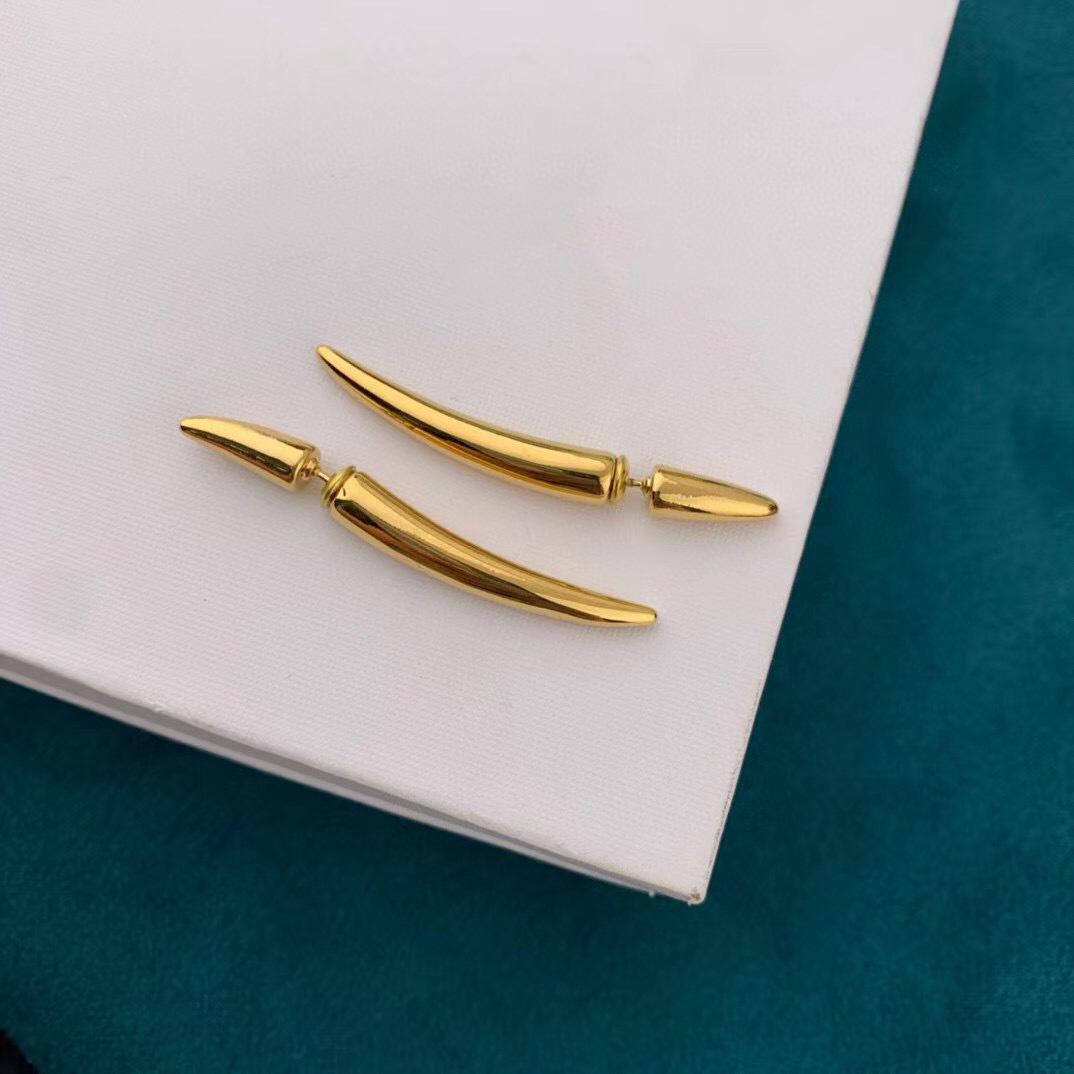 Fashion  Horn Crescent Earrings Temperament Bright Face