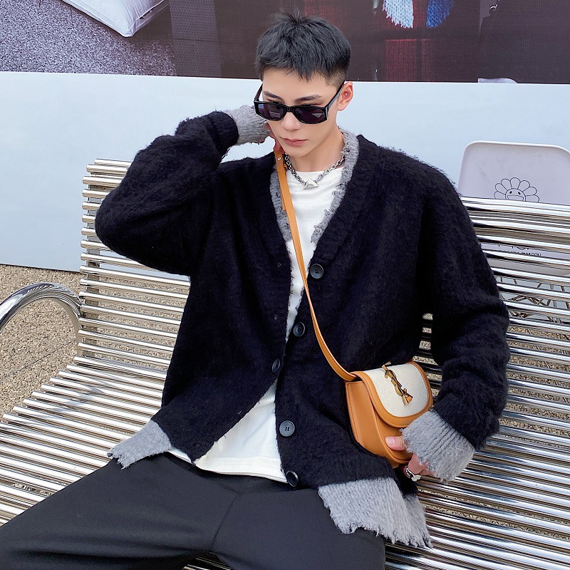 Men's Fashion Hole Collision Color Overlap Fake Two Pieces Sweater Jacket