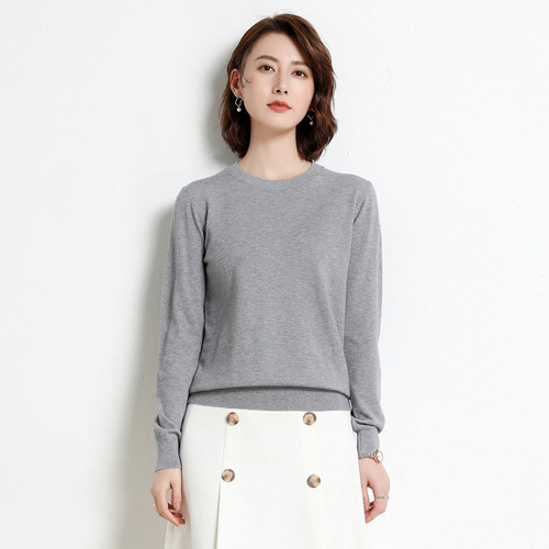 Title 10, Loose And Versatile Round Neck Wool Base Sweater