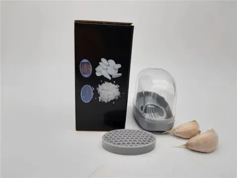 Kitchen Gadgets Plastic Small Garlic Cutter