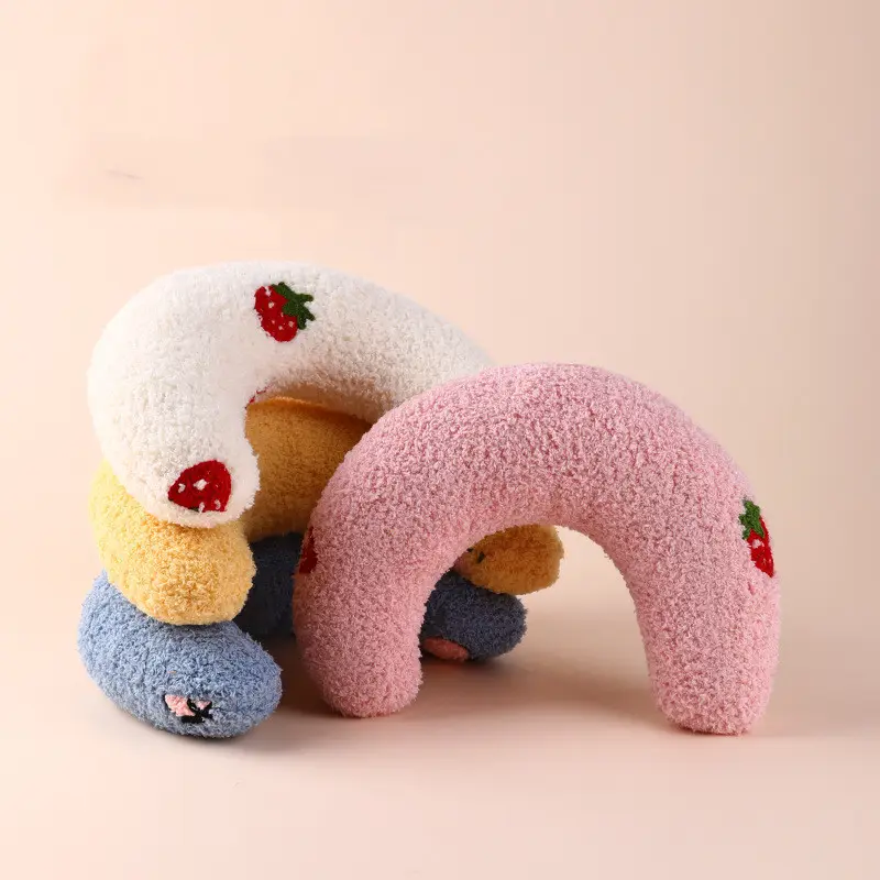 U-shaped Cat Toy Pillow To Protect Cervical