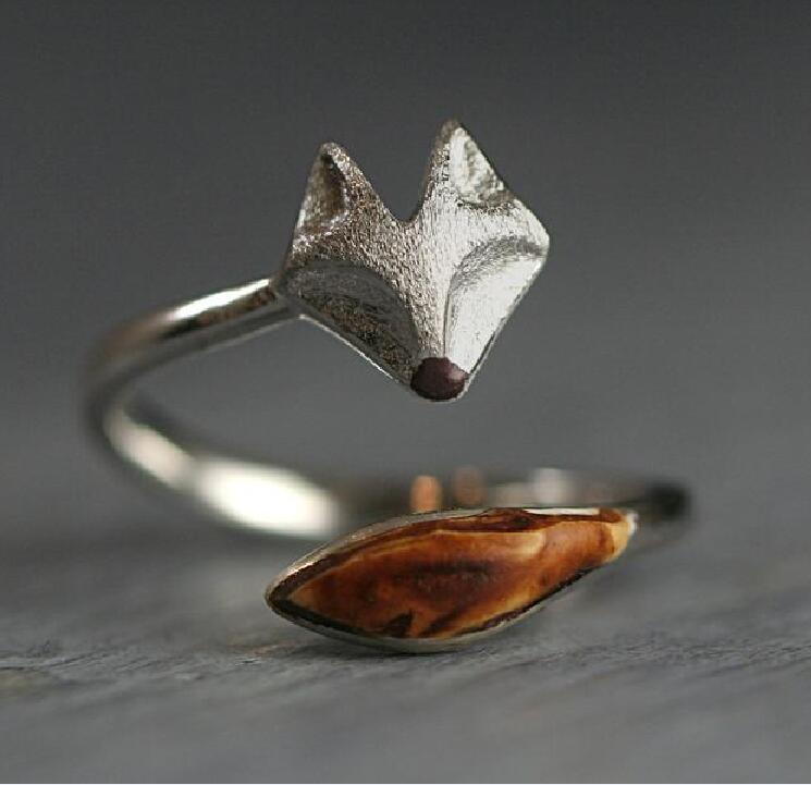 Title 2, Fashion Retro Personality Creative Animal Fox Ring