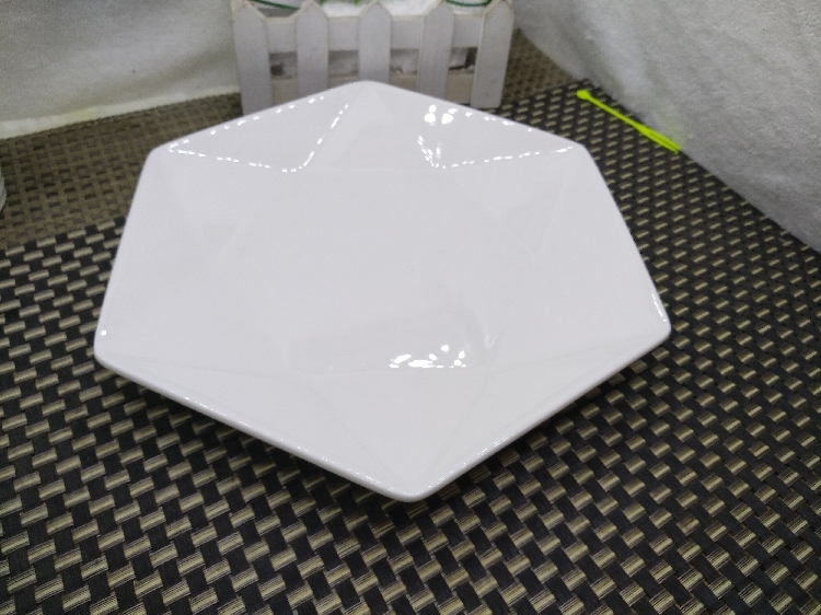 Title 3, Irregular hotel tableware plate