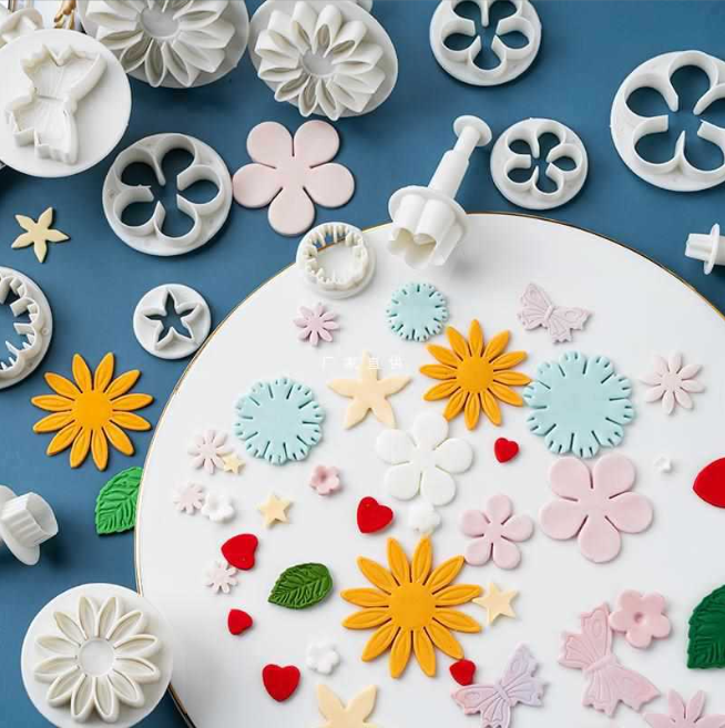 Title 3, Fondant Cake Mold Tool Daisy Butterfly Plastic ...