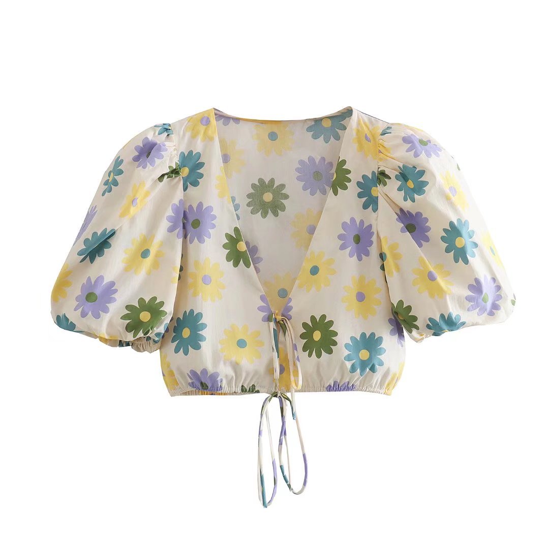 Title 3, Collar Floral Print Puff Sleeve Cropped Tie Top