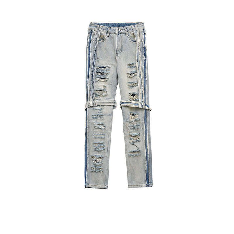 Title 4, Tendenza jeans slim dritti dello stesso stile p...