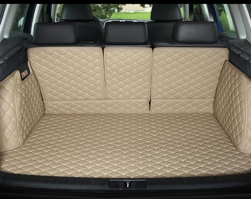 Fully Enclosed Car Boot Mat, picture 8 of 9
