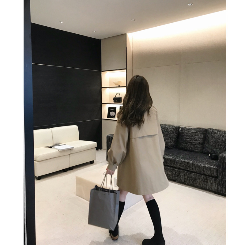 Women's Khaki Lantern Sleeve Windbreaker Jacket