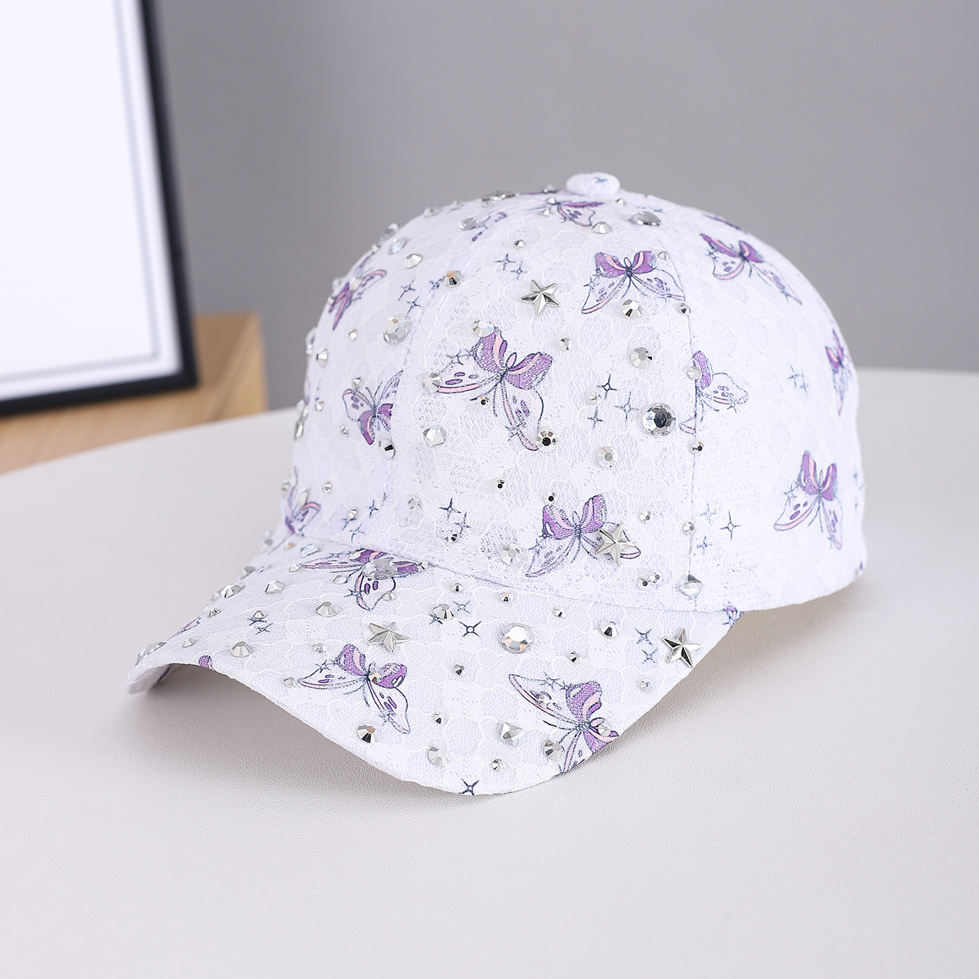 Lady's Lace Butterfly Silver Diamond Star Accessory Is Eye-catching And Cool. This Street Style Baseball Cap Is Suitable For Going Out, Taking Photos,