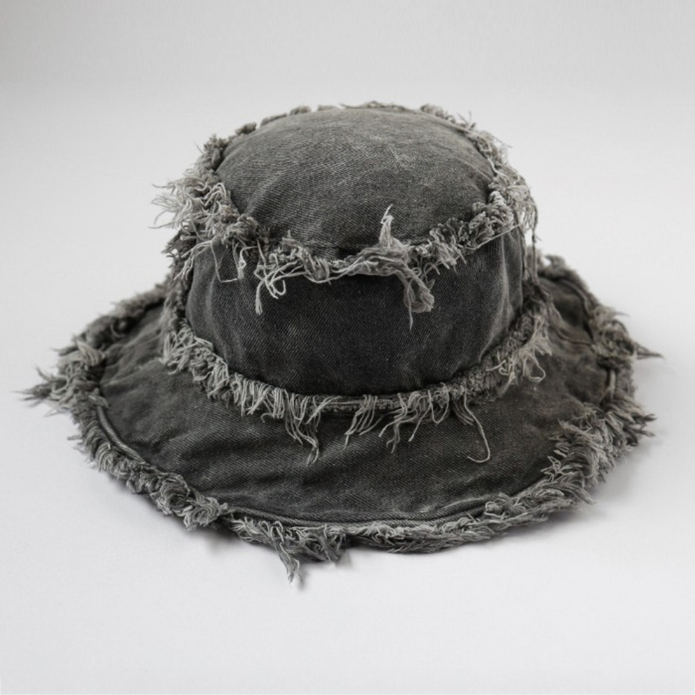 Japanese-style Vintage Water-washed Fringed Boater Hat, Distressed And Bleached, With Torn Brim And Wide Brimmed Denim Bucket Hat