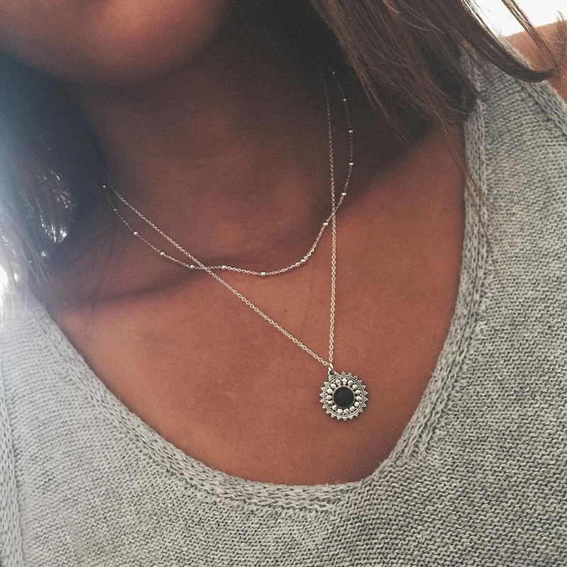 Metal Geometric Round Clavicle Multilayer Necklace