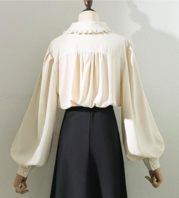 Women's Loose Lantern Sleeve Shirt