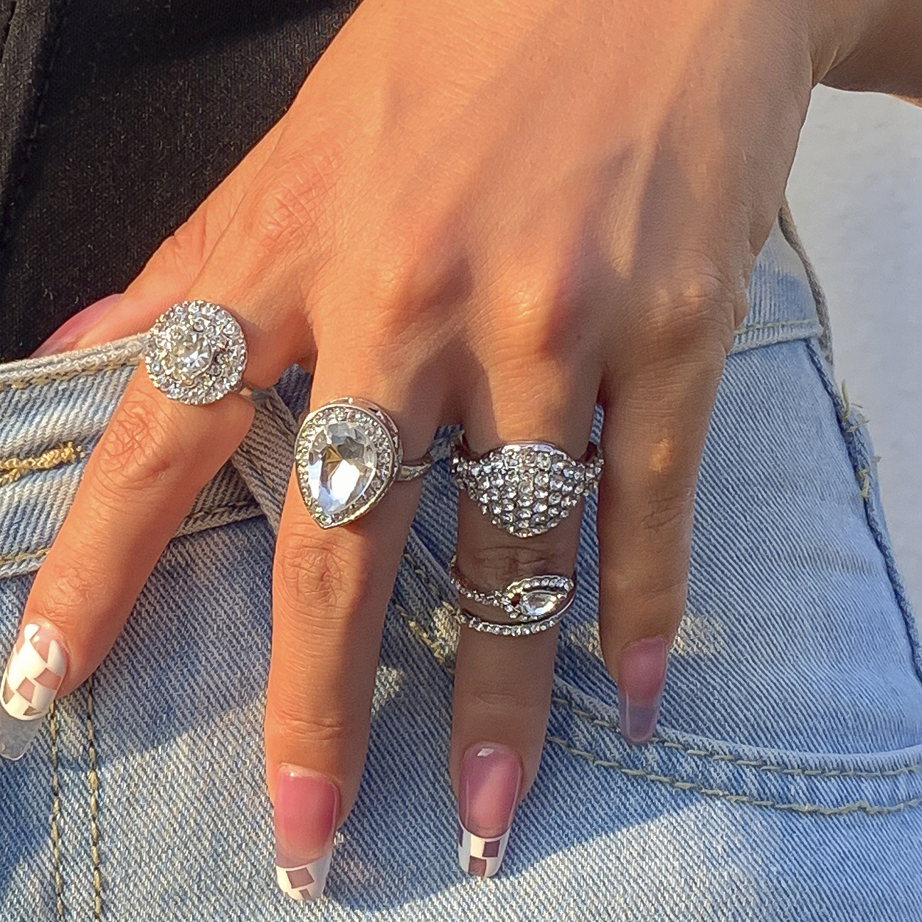 Frosty Niche Opening Adjustable Gemstone Knuckle Ring