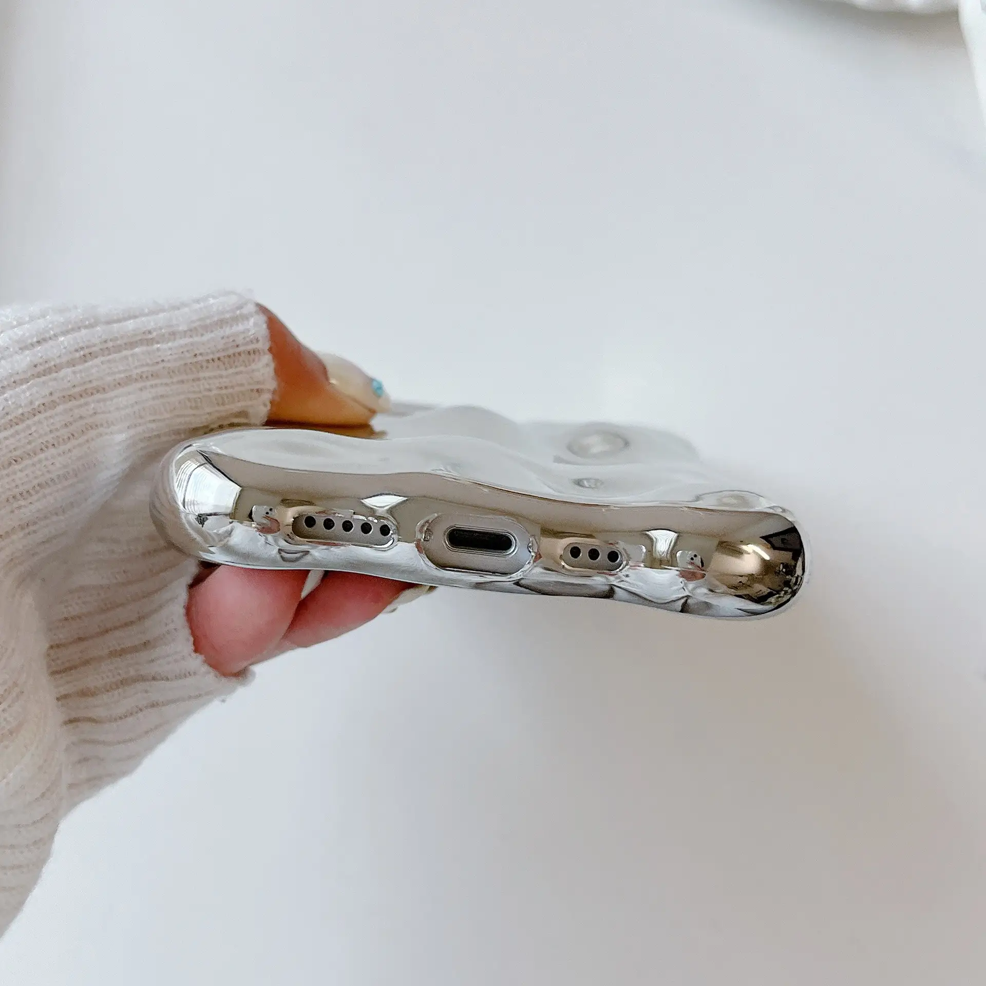 Applicable Mobile Phone Shell Electroplating Bubbles