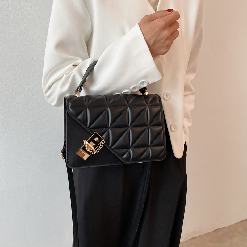 New Chain Casual Rhombus One Shoulder Messenger Bag