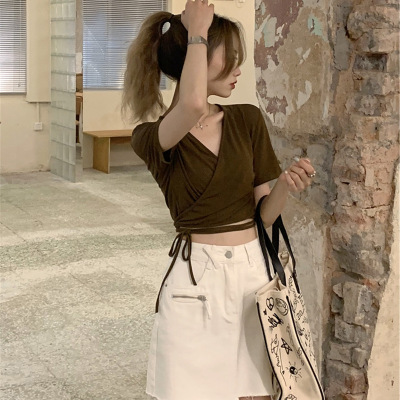 Hot Girl High Waist Short Cropped Navel Design Hong Kong Style V-neck Black Short-sleeved T-shirt