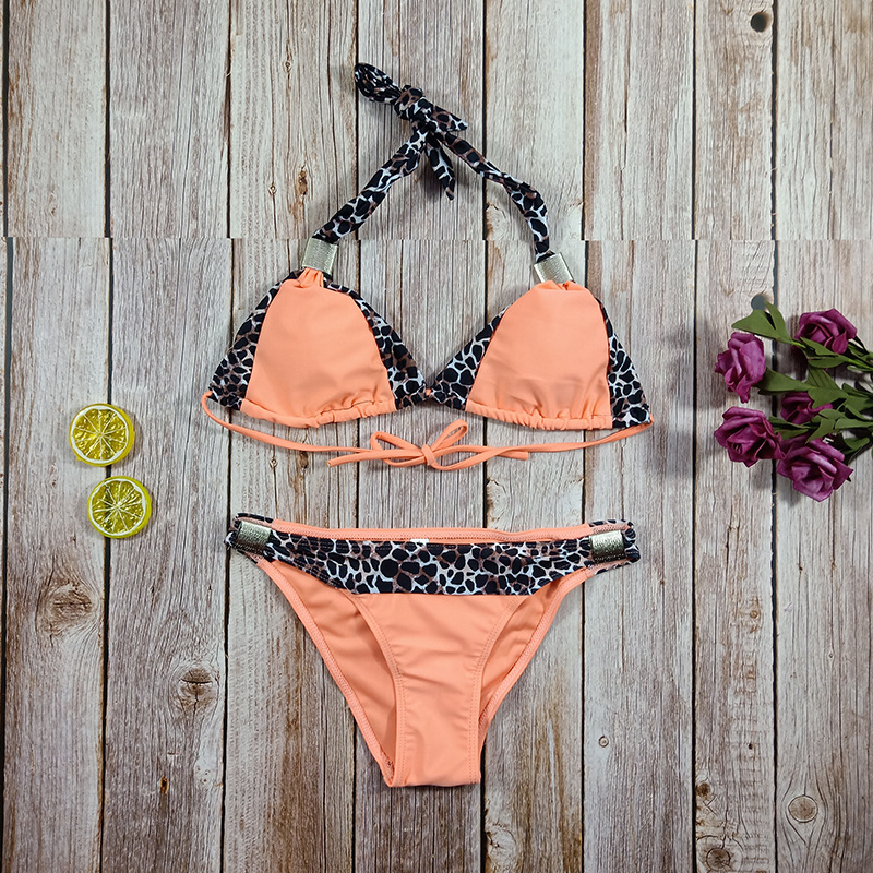European And American Sexy Splicing Metal Decoration Two-piece Swimsuit - Image 5