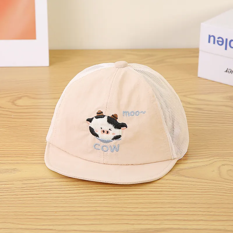 Children's Cute Cow Pattern Embroidered Patchwork Net