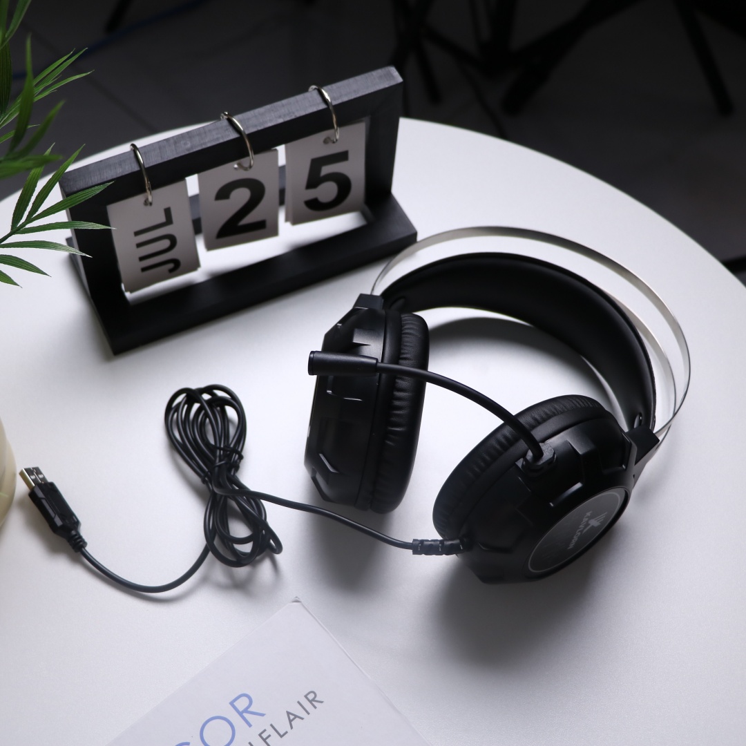 Wired Over-ear Headphones For Computer 8