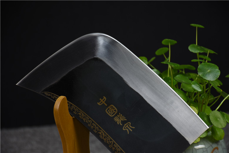 Dragon's Descendant Bone Cutter