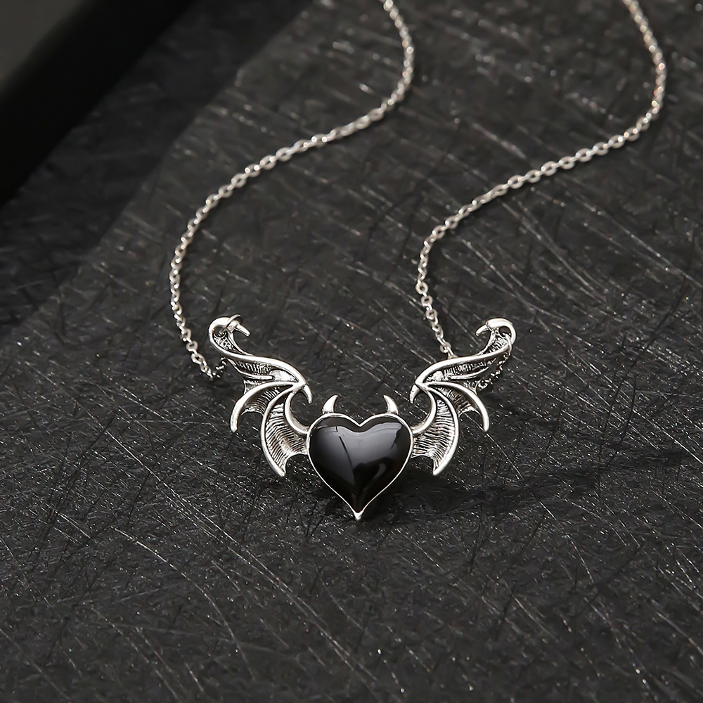 Collier Cœur Ailé — vue 2