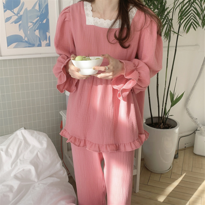 Title 2, Fashionable Long Sleeved Pants Set