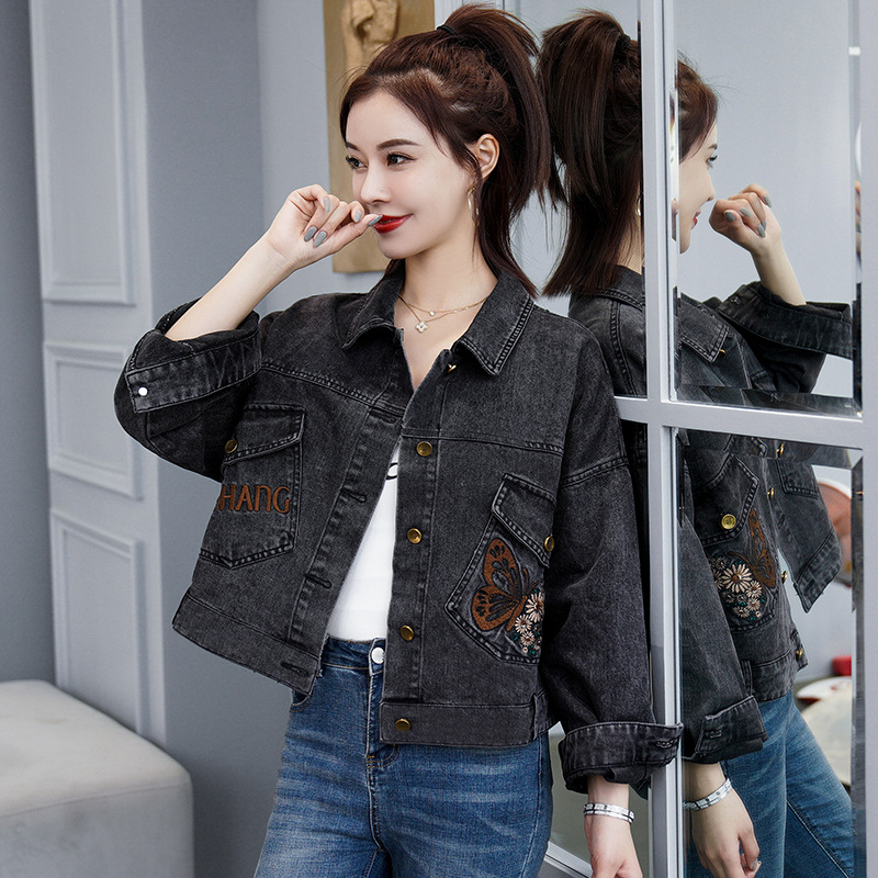 New Retro Letter Butterfly Embroidery Loose Crop Top