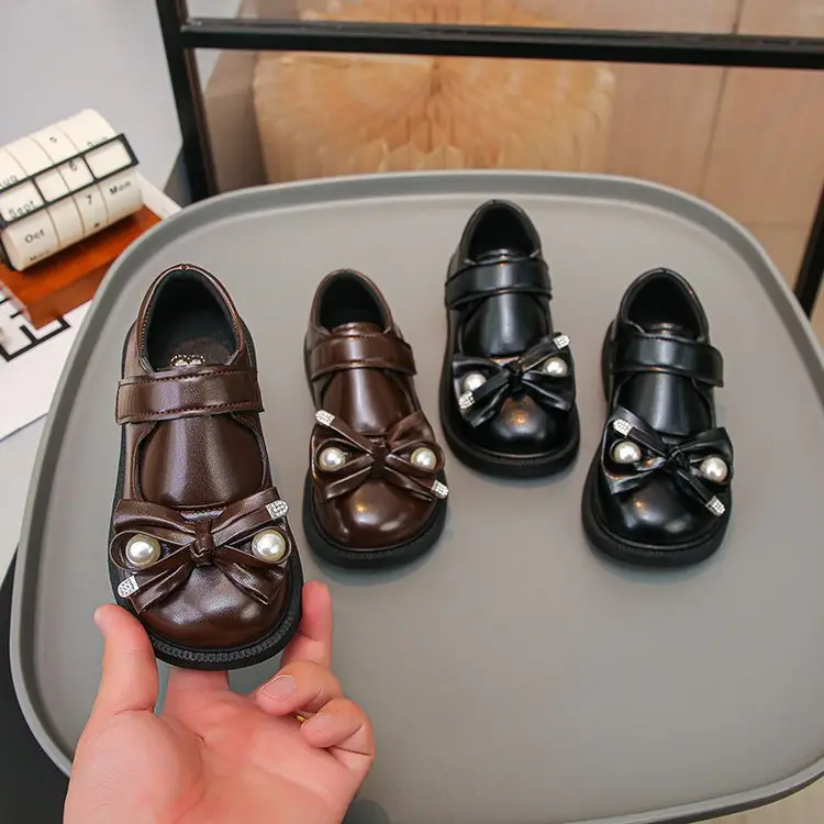 Girls' Leather Shoes