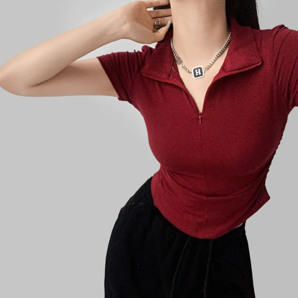 Women's Fashionable Temperament Pleated Short Sleeve T-shirt Top - Red