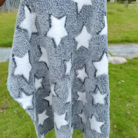 Thick Warm Coral Fleece Cat Kennel Blanket