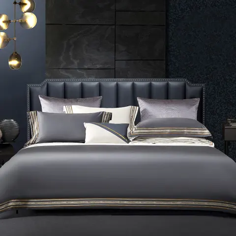 Light Luxury Solid 140 Thread Count Embroidery Four Piece