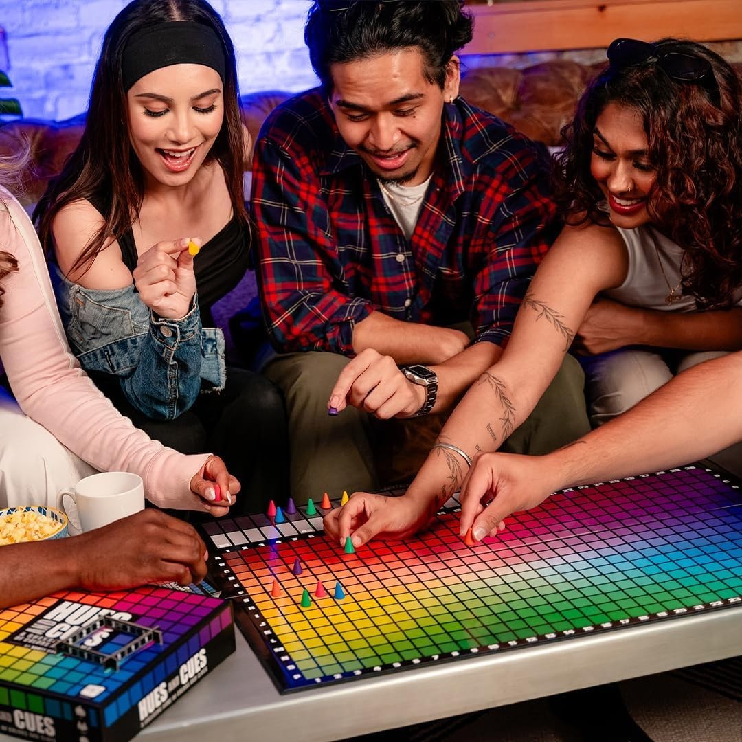 Hues And Cue Board Games Game Of Color&Clue For 3-10 Players Ages 8 A NEW UK — image 6