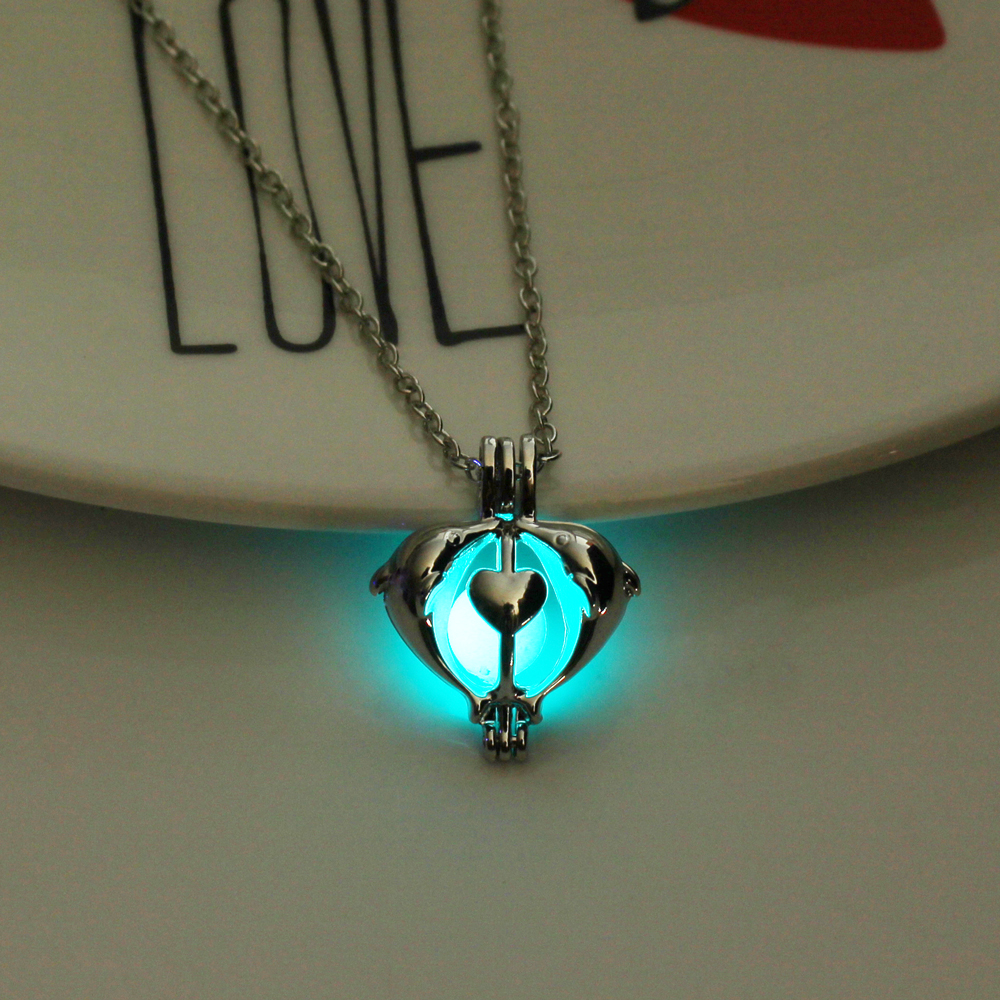 Glow-in-the-dark Dolphin hollow-out diy necklace