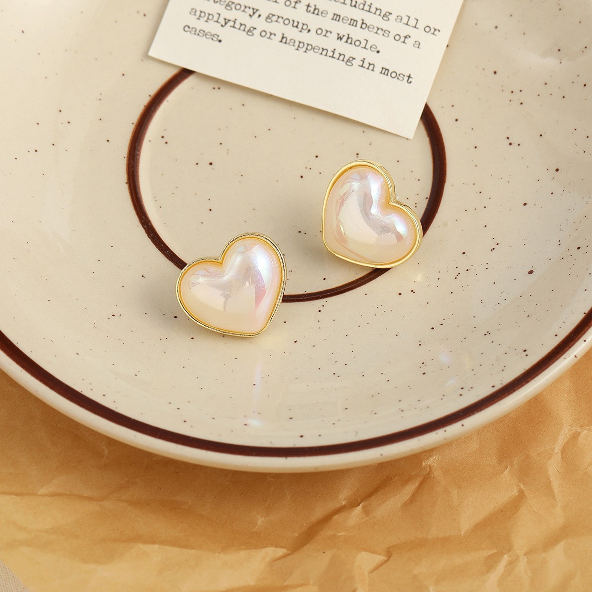 Women's Fashion Pearl Ear Buckle