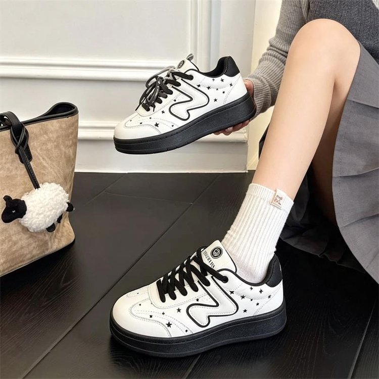 Thick Sole Height Increasing Star Print Black And White Color Blocked Double Shoelaces Versatile Casual Sports Shoes