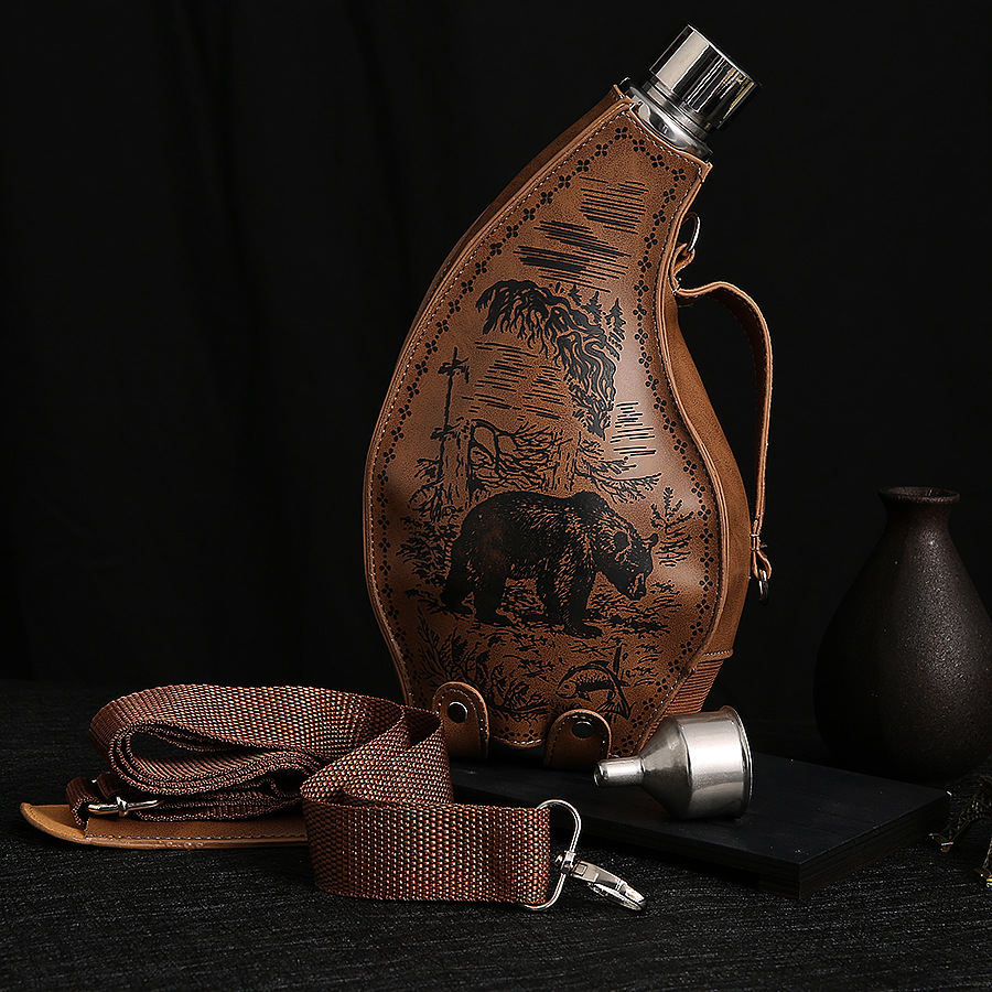 304 stainless steel hip flask 3 kg horn hip flask (brown)