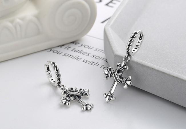 Title 7, S925 Sterling Silver Retro Ear Buckle Earrings ...