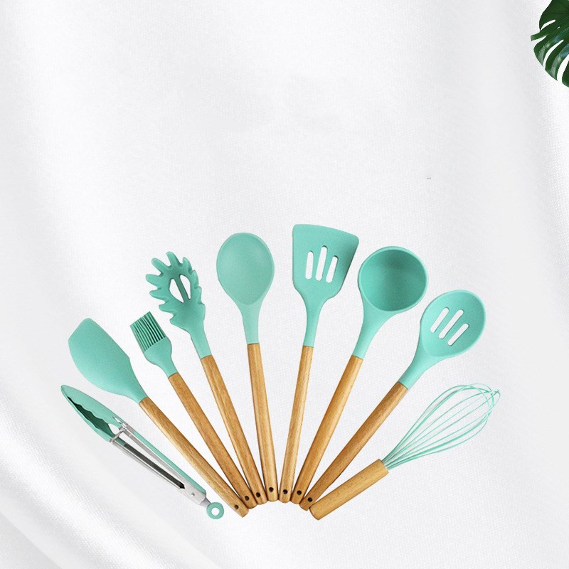 Title 8, New silicone kitchenware with wooden handle