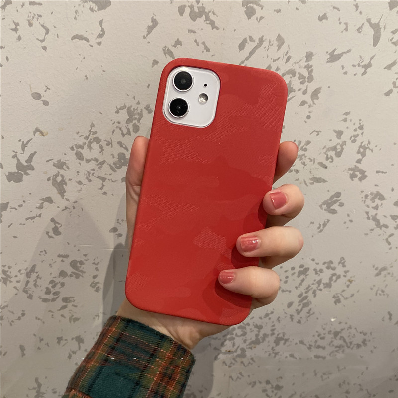 Camouflage red