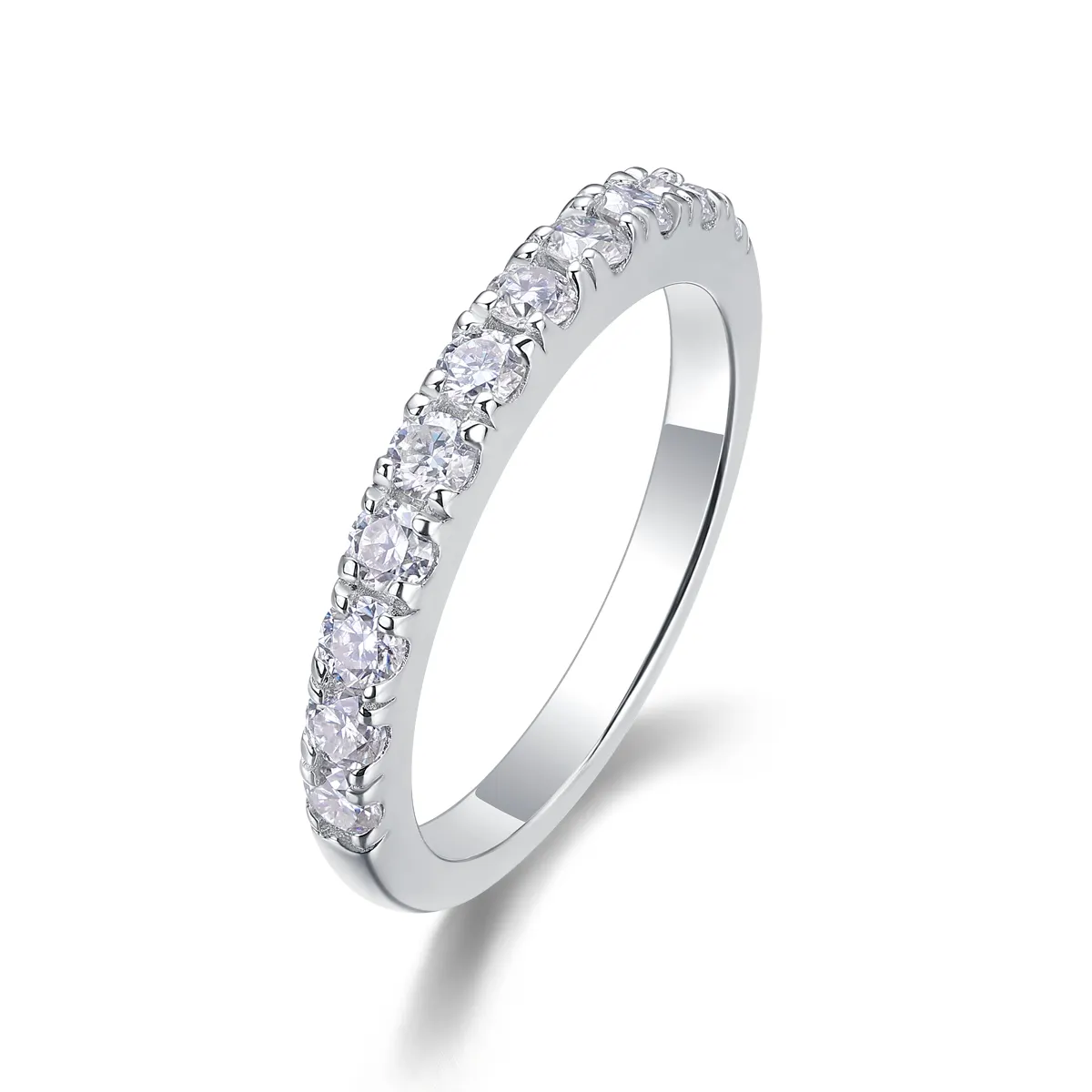 S925 Silver 2.6g Platinum Plated Moissanite Ring