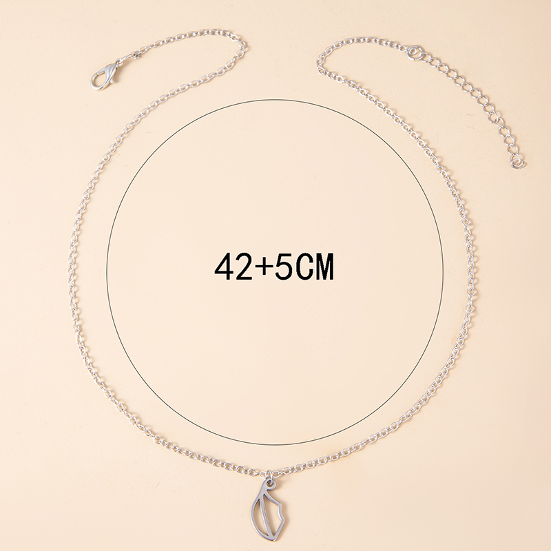 Creative Lips Pendant Necklace Silver Stainless Steel Necklaces Chokers