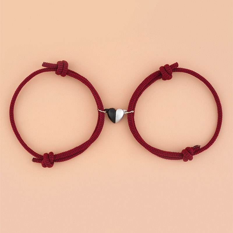 Simple Black And White Heart-shaped Magnetic Buckle Woven Bracelet