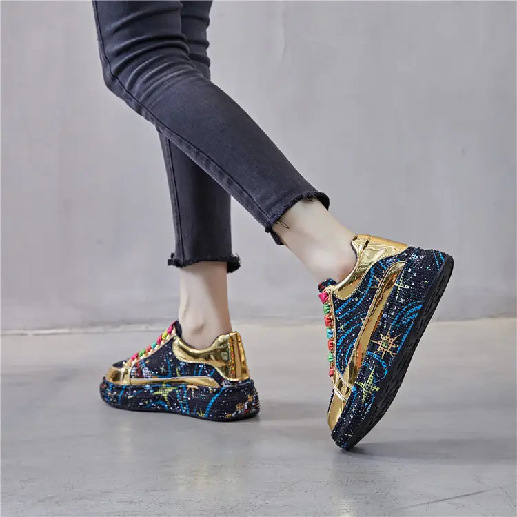 Women's Fashion Casual Thick Bottom Board Shoes