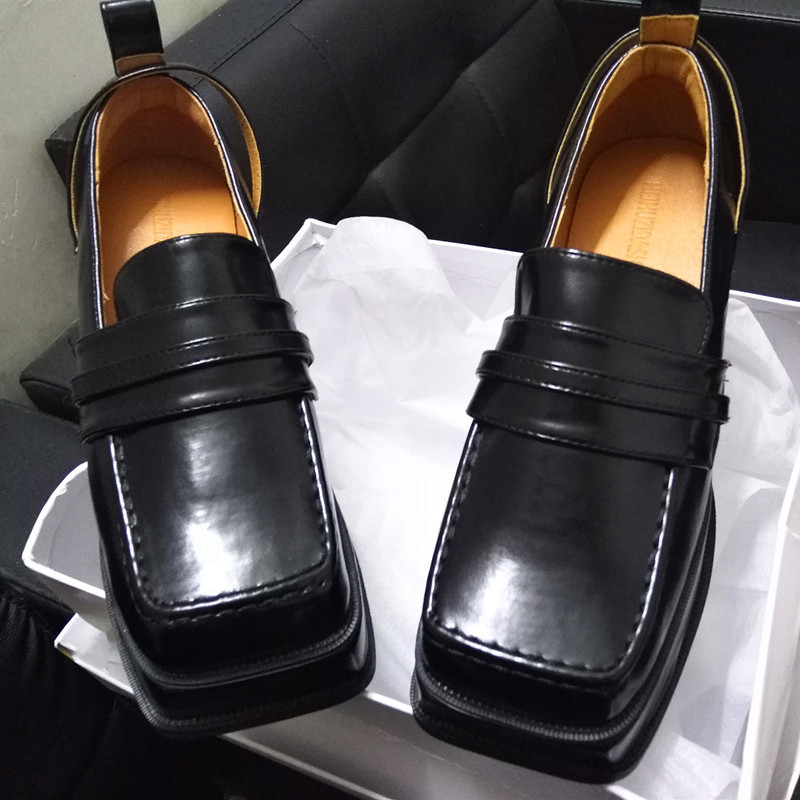Women's British Style Retro Square Toe Platform Leather Shoes