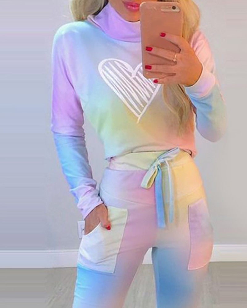 Women's Tie-dye Printed Love Casual Long-sleeved Top