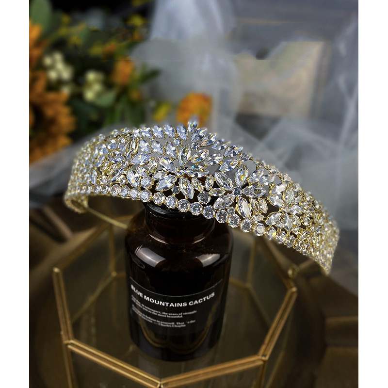 Luxury New Queen's Zircon Crown Jewelry Gold - Shop at LoveMi