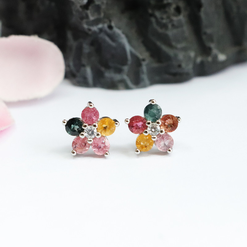 Title 6, Boucles doreilles en tourmaline naturelle simp...