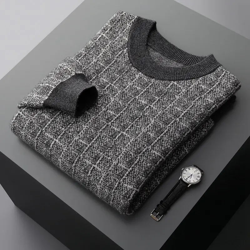 Men's Round Neck Business Casual Padded Sweater