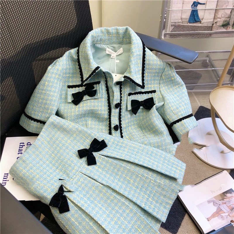 New High-quality Age-reducing Small Pleated Skirt Two-piece Women's